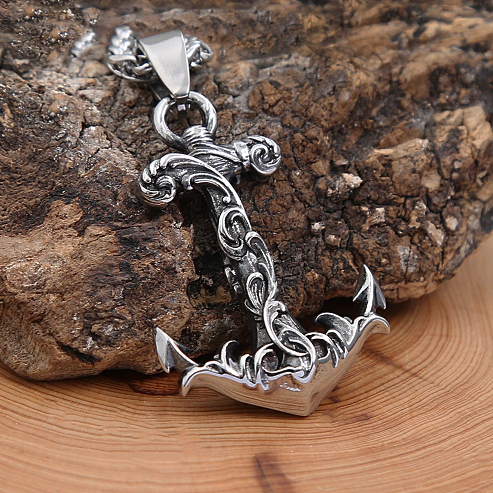 Collier pendentif injecteur en - Battle Rope Anchor avis et prix