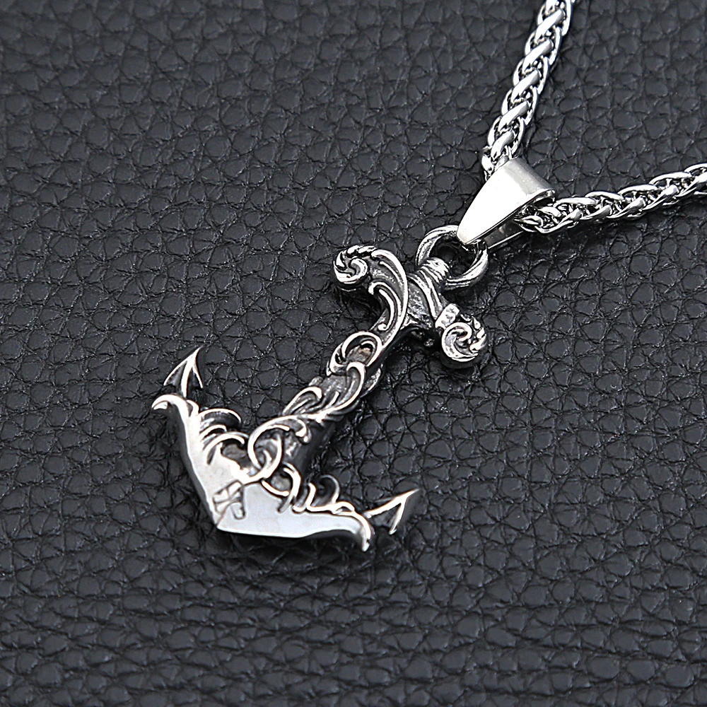 Collier pendentif injecteur en - Battle Rope Anchor avis et prix